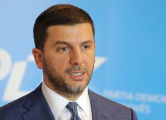 Elbert Krasniqi: Për trimërinë e Memli Krasniqit kemi mësu me “Ritmin e Rrugës”
