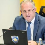 Bislimi pas takimit me Lajçakun: Insistojmë në barazi të palëve në dialog