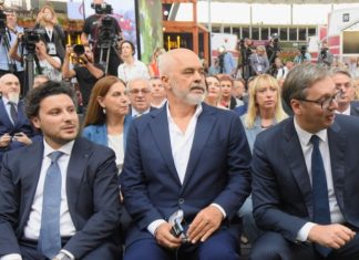 Edi Rama dhe Dritan Abazoviç thyen embargon, media malazeze nxjerr faturat: Përmes Portit të Durrësit i lejuan Serbisë që të bëjë tregti me Rusinë