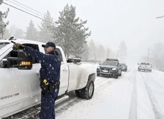 Moti i keq bën namin, anulohen qindra fluturime në këtë vend