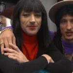 Të veshur si femra, Stresi dhe Getinjo kthehen në “drag queens”, rrjeti “shpërthen” në të qeshura (VIDEO)