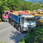 Largohen barrikadat e mbetura në veri