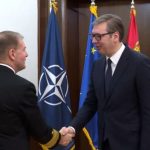 Admirali i NATO-s: Do të vazhojmë partneritetin tonë me Serbinë
