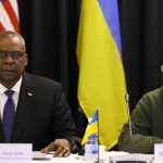Austin: Paketa e ndihmës përfshin tanke, por jo ato të kërkuara nga Ukraina