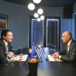 Ministri grek telefonon Kurtin: Folëm për krizën në veri dhe dialogun e Brukselit