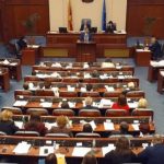 Deputetët nesër i kthehen punës, caktohen seanca të dy komisioneve kuvendore