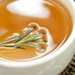 Tri herë në ditë pini këtë çaj: “Shëron” fshikëzën dhe lukthin