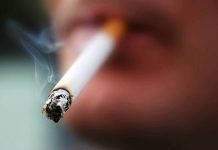 Ndalohet pirja e duhanit për të lindurit pas vitit 2007! Ja vendi që nis zbatimin e parë të masës