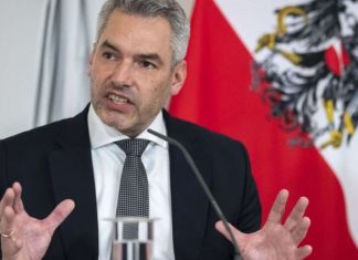 Kancelari austriak: Jemi të gatshëm të dërgojmë trupa shtesë në Kosovë