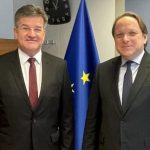 Lajçak dhe komisioneri Varhelyi flasin për dialogun Kosovë-Serbi
