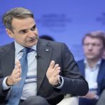 “Zgjidhim dallimin tonë kryesor”, Mitsotakis nga Davos: Nuk do të hyjmë në luftë me Turqinë