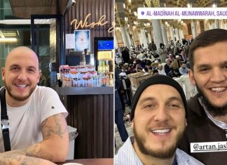 Mozzik shkon në Medinë, viziton xhaminë e profetit