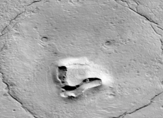 E dalloni dot? Orbiteri i NASA kap imazhin e çuditshëm në Mars