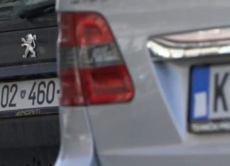 Kosova ndalon qarkullimin e makinave me targa KM: U shkel marrëveshja
