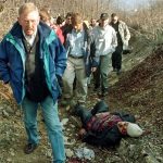 Një nga historitë më tronditëse shqiptare, si bëri jehonë në mbarë botën masakra e Reçakut, ky njeri e ndriçoi atë
