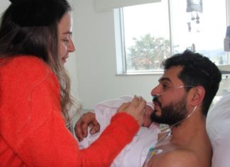 “Përjetova parajsën edhe ferrin”, u shpëtua pas 12 ditësh nën rrënoja, 34-vjeçari takon vajzën që lindi natën e tërmetit. Si arriti të shpëtonte gruaja