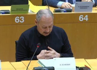 Eurodeputeti austriak: Vonesat e mëtejshme për liberalizimin e vizave të kosovarëve, të papranueshme