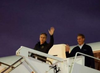 SHBA paralajmëron Kinën për pasoja nëse furnizon me armë Rusinë