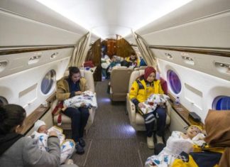 Kaosi i shkaktuar nga tërmeti në Turqi, në spitale 282 fëmijë identiteti i të cilëve nuk dihet