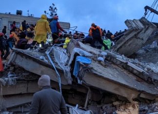 Tjetër sukses, ekipi i Kosovës nxjerr të gjallë nga rrënojat 3-vjeçaren në Turqi (VIDEO)
