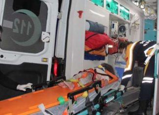 Mrekulli pas 26 orësh, dy fëmijë shpëtohen nga rrënojat e tërmetit në Turqi, pamje