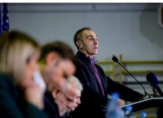 Artan Grubi: Ne jemi Ahmetist, ne jemi grupi i Ali Ahmetit