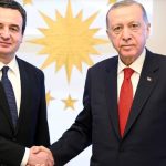 “Kryeqendra e dy perandorive”, Kurti shpërndan fotografi me Erdoganin, Stambollin e përshkruan nëpërmjet poetëve shqiptarë