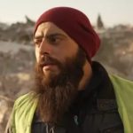 “Kur toka filloi të dridhej po flisnim..” Nxori nga rrënojat të fejuarën, i riu rrenqeth me rrëfimin: Kishte përqafuar vëllanë e saj