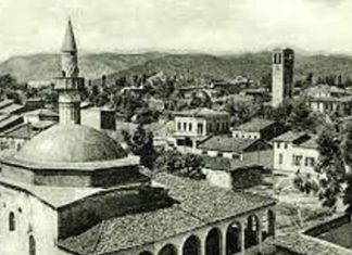 Arkivi: Pse ky qytet shqiptar krahasohej me Mekën dikur (FOTO)