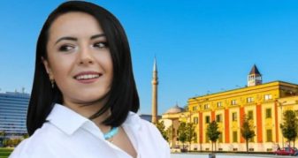 Info Shqip: Muçollari: Turistët në Tiranë gjejnë gjithçka, por habiten si një kryeqytet europian nuk ka trena