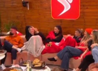 Qetsori puth në buzë Sabianin (VIDEO)