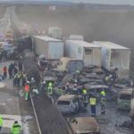 Aksident zinxhiror, përfshihen 42 automjete në një autostradë të Hungarisë (VIDEO)