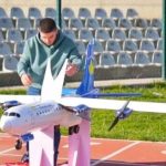 Njihuni me djaloshin nga Kosova i cili prodhoi aeroplanin e parë në Kosovë