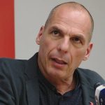 E akuzuan se kishte nënshkruar memorandum kundër grekëve, ish-ministri i financave sulmohet nga 5 persona