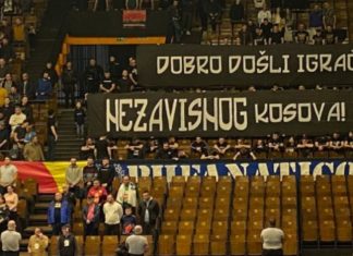 Befasohet Kosova në Bosnjë, tifozët shfaqin mesazhin “Kosova e pavarur”