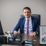 Drejtori i Shtëpisë së Shëndetit publik zgjidh problemin e 163 të punësuarve pa kontrata