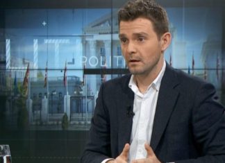 Mucunski: Qeverinë e bëjmë me shqiptarët edhe nëse fitojmë 61 deputetë