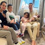 Ronaldo i paguan shërbyesit me 6000 euro në muaj, por kontrata ka kushte të frikshme, deri në 70 vjet duhet të mbyllësh gojën