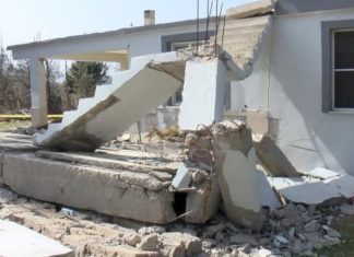 “35 vite punë u kthyen në hi në 1 minutë”, flet banori turk që jetoi vetëm 5 muaj në shtëpinë e sapondërtuar