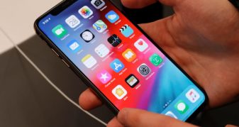 Info Shqip: Si mund ta dalloni nëse telefoni juaj po përgjohet?