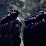 “Tigrat” kryen bastisje në Shkup, arrestohet një person, ja çfarë gjeti policia në shtëpinë e tij