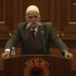 Vëllai i Adem Jasharit dekorohet me titullin “Urdhri i Lirisë”