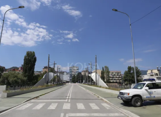 Kush mund ta hapë brenda një ore Urën e Mitrovicës?