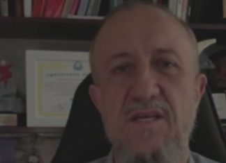 Nuk bleu rroba për një vit, biznesmeni kosovar i jep kursimet e mbledhura për fëmijët në nevojë
