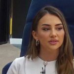 “Iu ula sipër telefonit të Sazan Gurit”, Historia e Kiarës do t’ju shkrijë së qeshuri: E mora e hodha poshtë