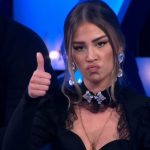 Pas mbrëmjes së tensionuar në BBVA, Kiara ka një mesazh thumbues për opinionistët dhe kritikuesit e saj