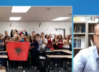 Sot pedagog në SHBA, dibrani me 2 diploma tregon si u zhgënjye nga Shqipëria