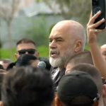 Rama vetëkrahasohet me një gomar, citon Profetin Muhamed