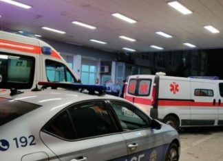 Babë e bir shkuan të bëjnë Bajram te vajza e tyre, e bëjnë për spital dhëndrin