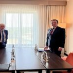 Borell takon Kurtin në Bratisllavë: Kemi nevojë për shtensionim urgjent të situatës, zgjidhje përmes dialogut